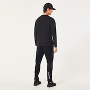 Enhance Practice L/S Crew 15.7 - Blackout