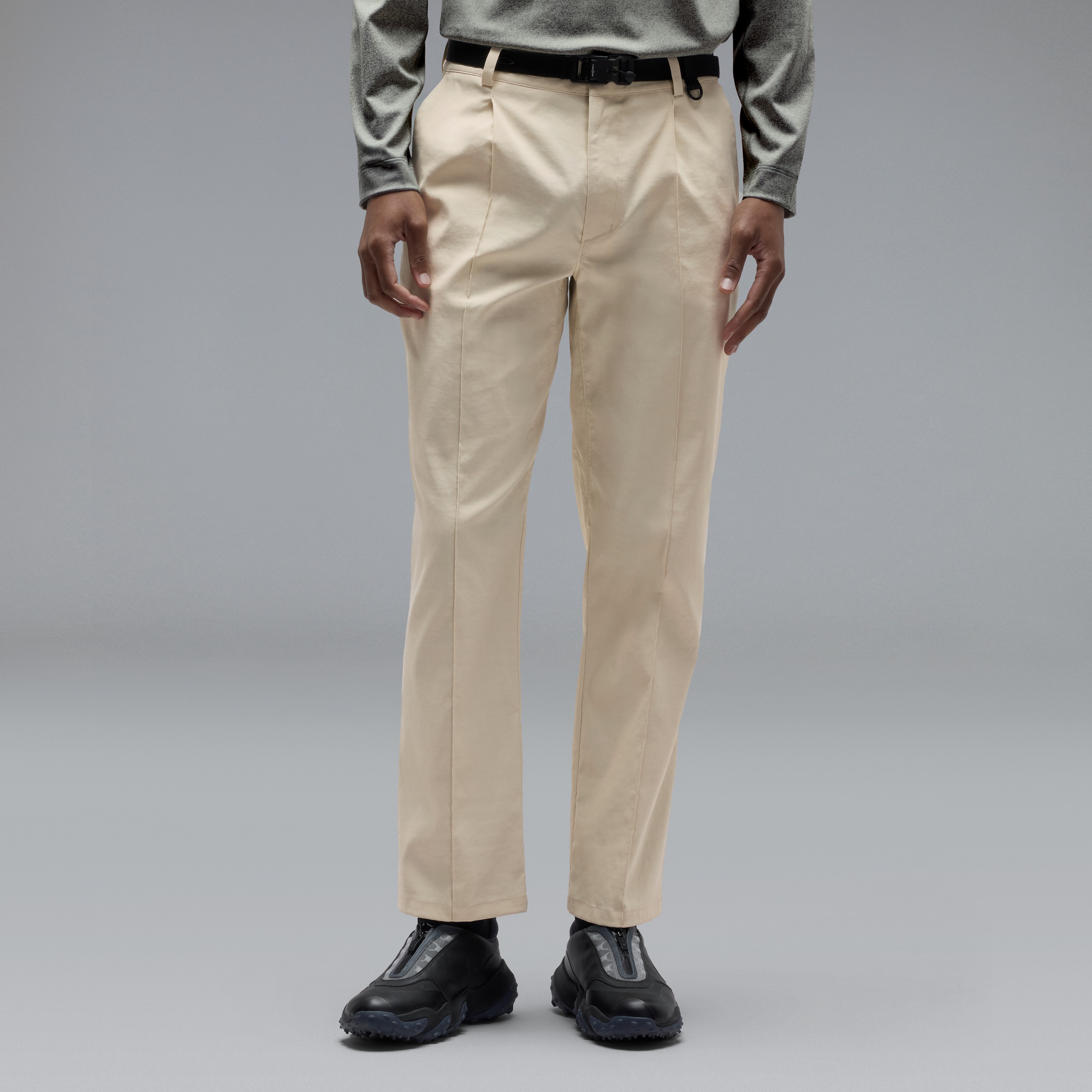 Oakley Take PRO Pleat Pant in Pebble | Oakley® CA