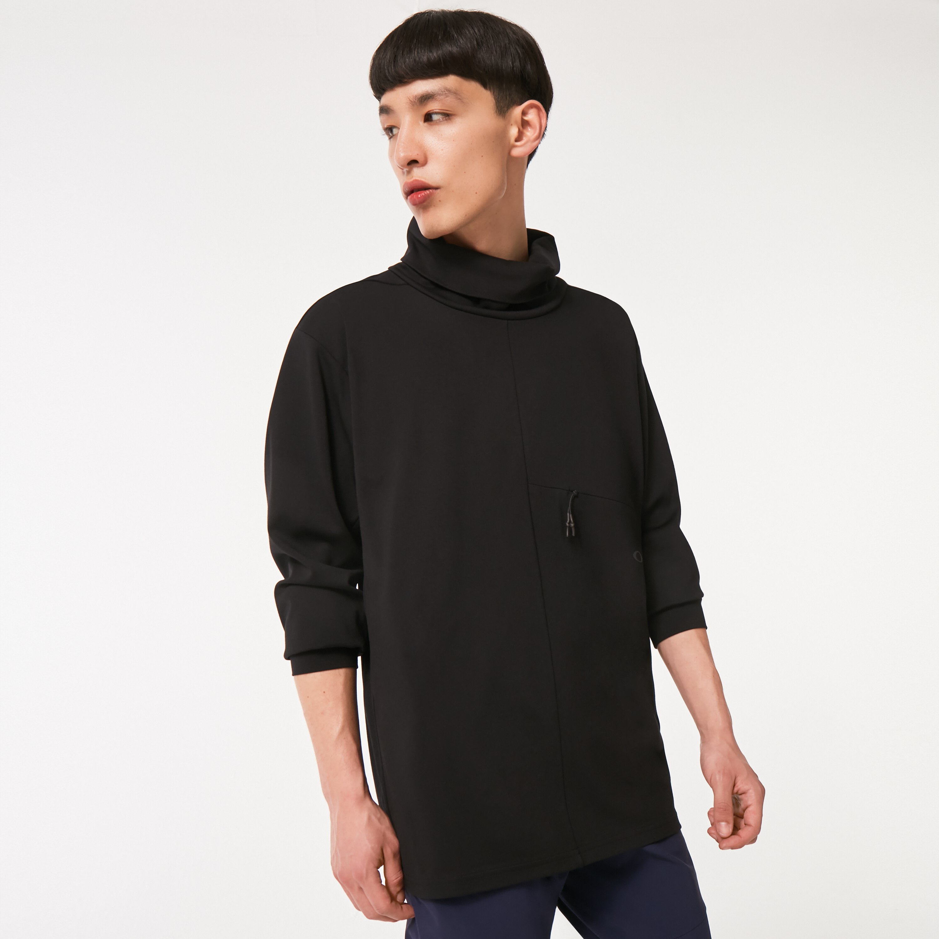 Oakley Rs Veil Spread High Neck Tee - Blackout | Oakley® 日本