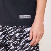 Striking Tech Cold SS  Tee 9.0 - Pitch Black