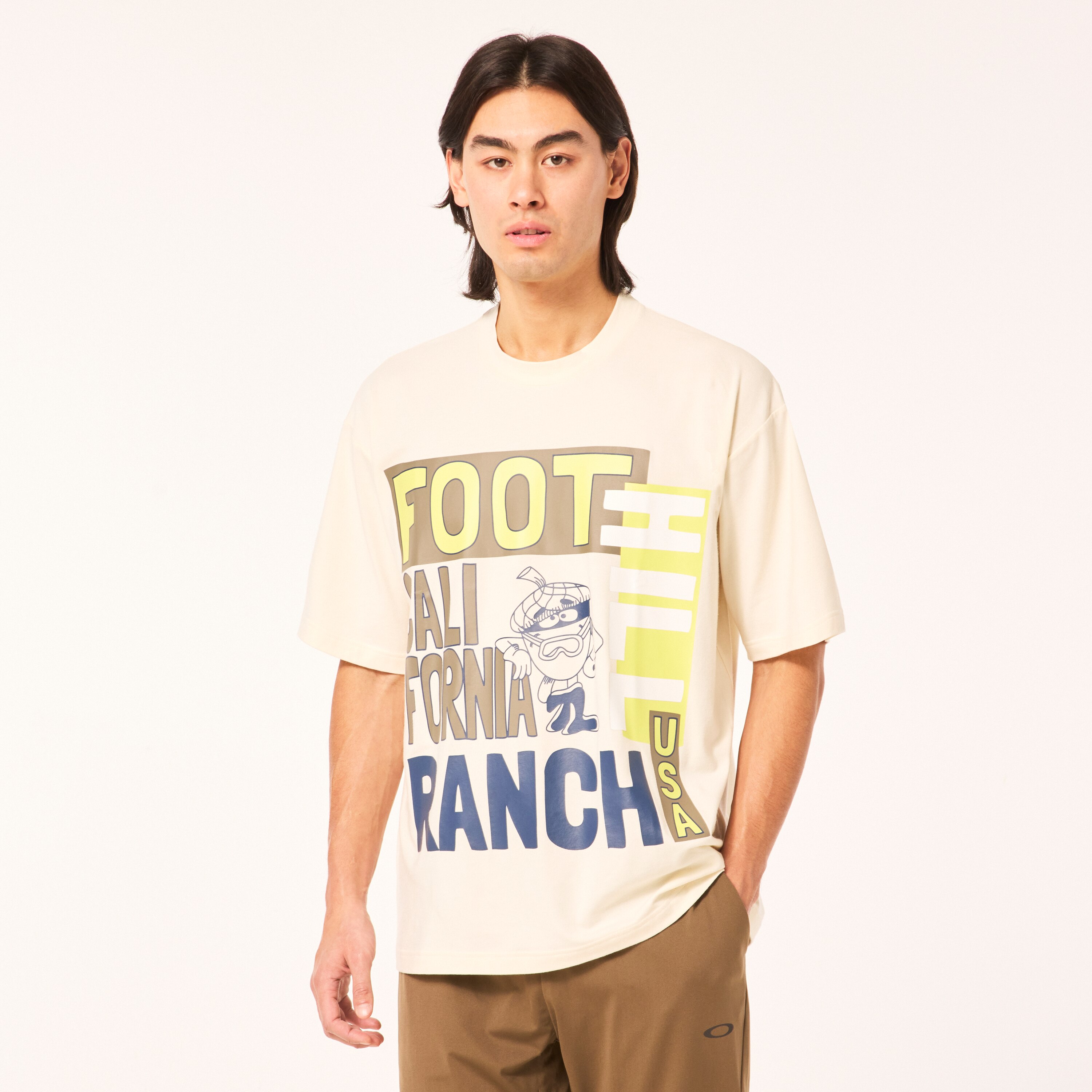 Oakley En New Retro Tee Foothill 1.0 - Light Cream | Oakley® 日本