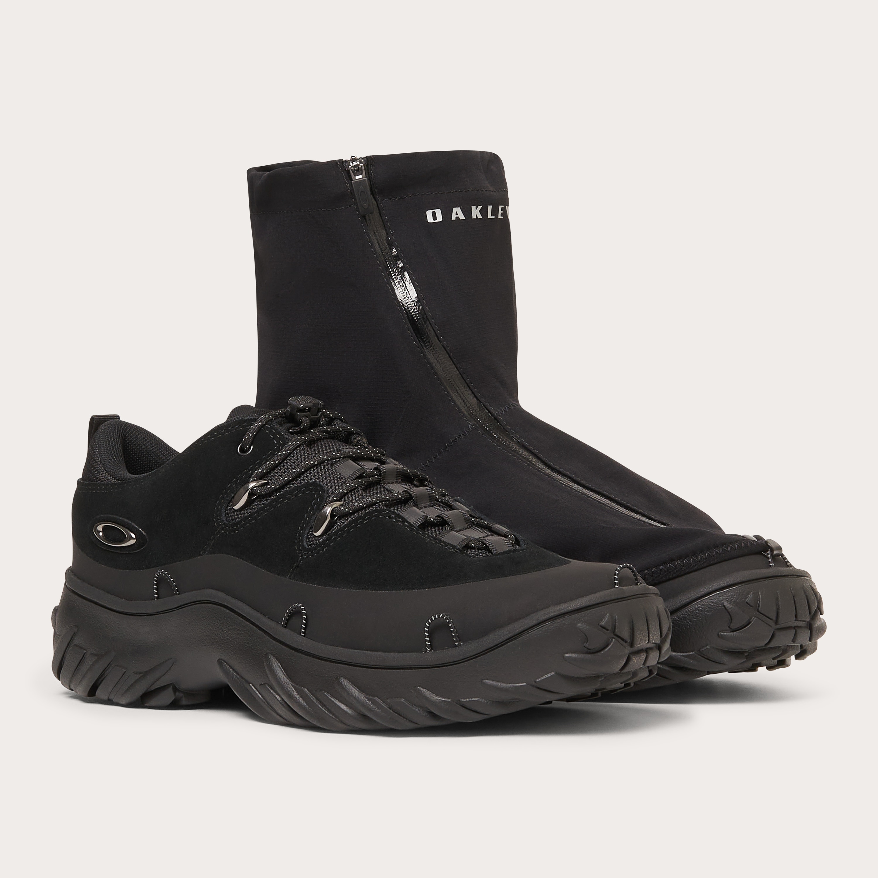 Oakley Men's Meridian Low Ext Size: