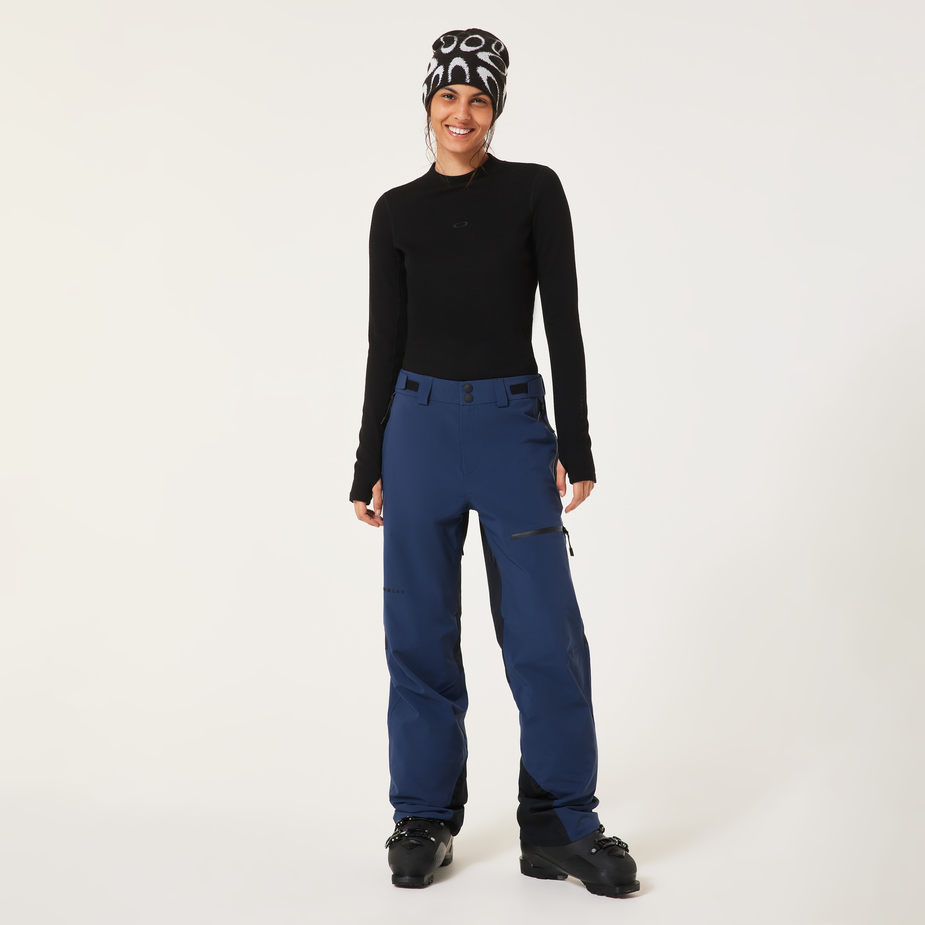 Oakley W. Spruce Wool Ls Base Layer In Black