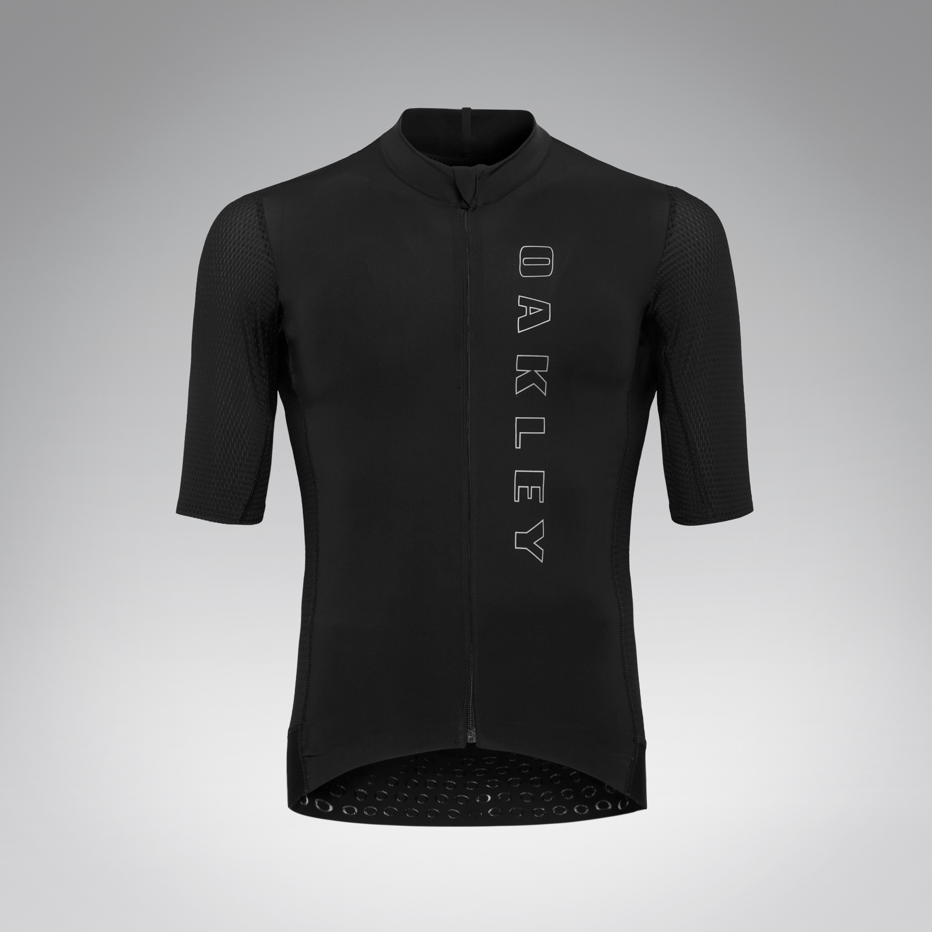 Oakley Endurance Lite Jersey in Pitch Black | Oakley® US
