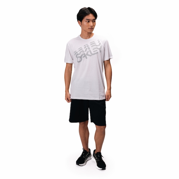 Camiseta Masc Mod Oakley New Graphic Tee II
