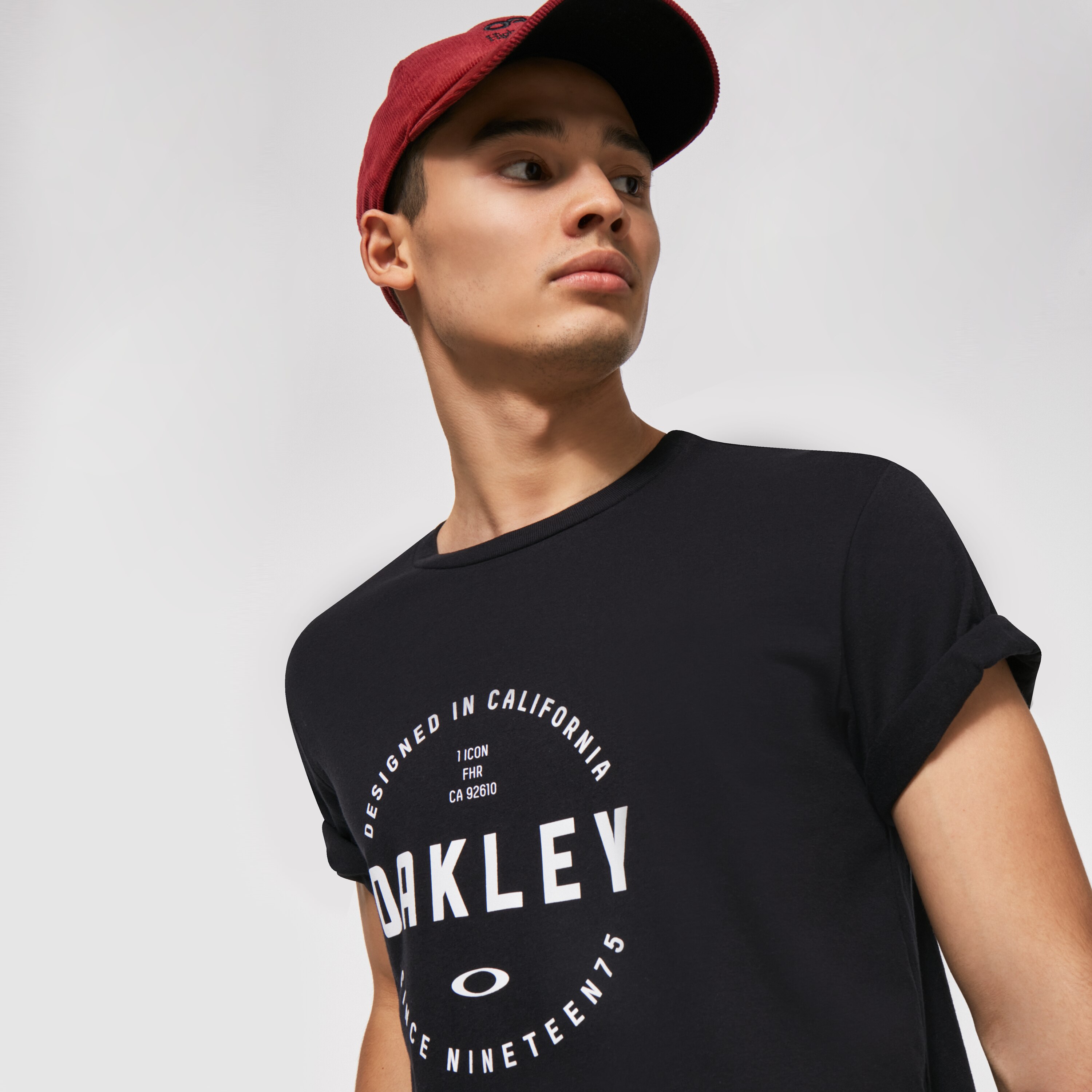 Oakley Oakley Since 1975 Blackout Oakley® Official Oakley