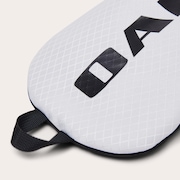 Oakley Dr Cover 19.0 - White