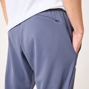 Enhance 3Rdg Synchronism Pt 9.0 - Gray Dust