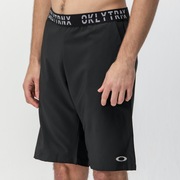 Bermuda Masc Mod Sport Shorts Banded - Blackout