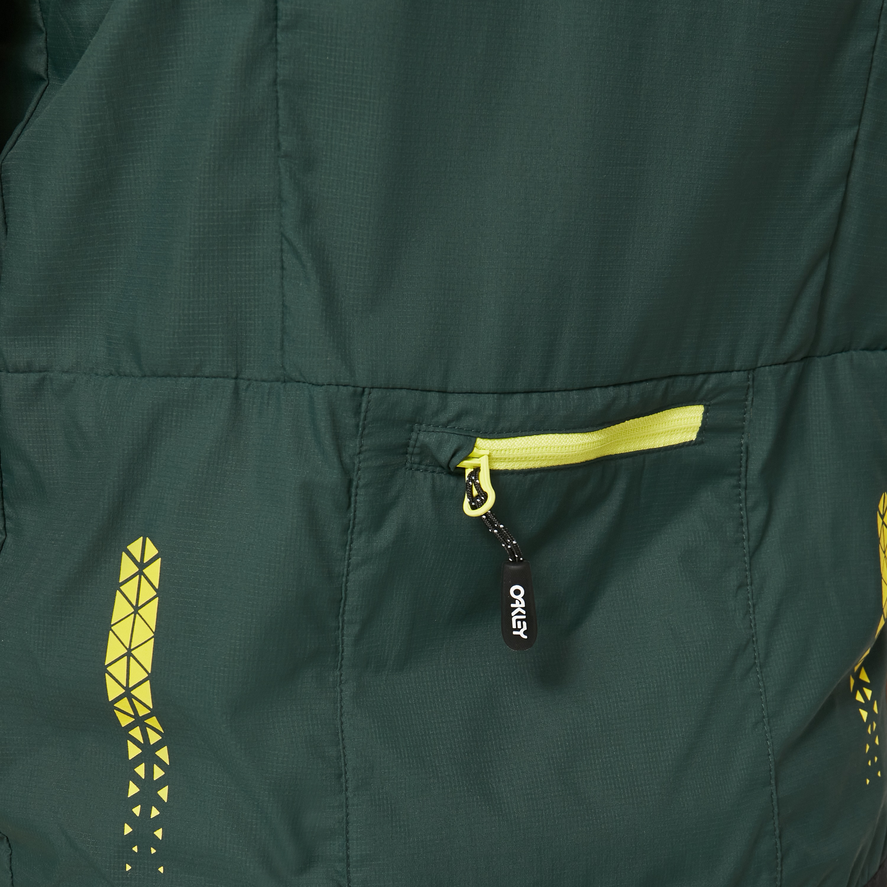 Oakley Elements Packable Vest - Hunter Green | Oakley® US