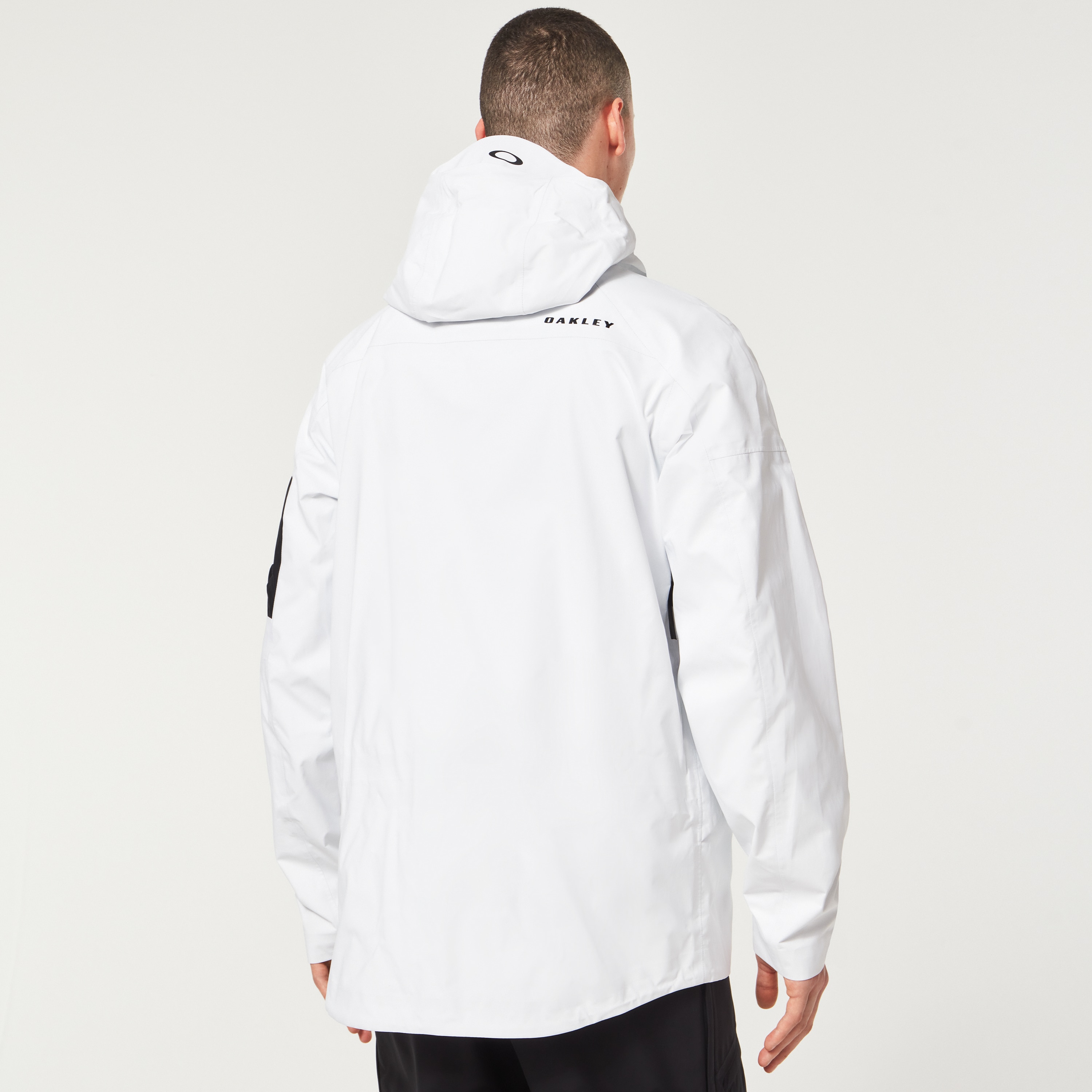 Oakley Bowls Gore-Tex Pro Shell Jacket - White | Oakley® US