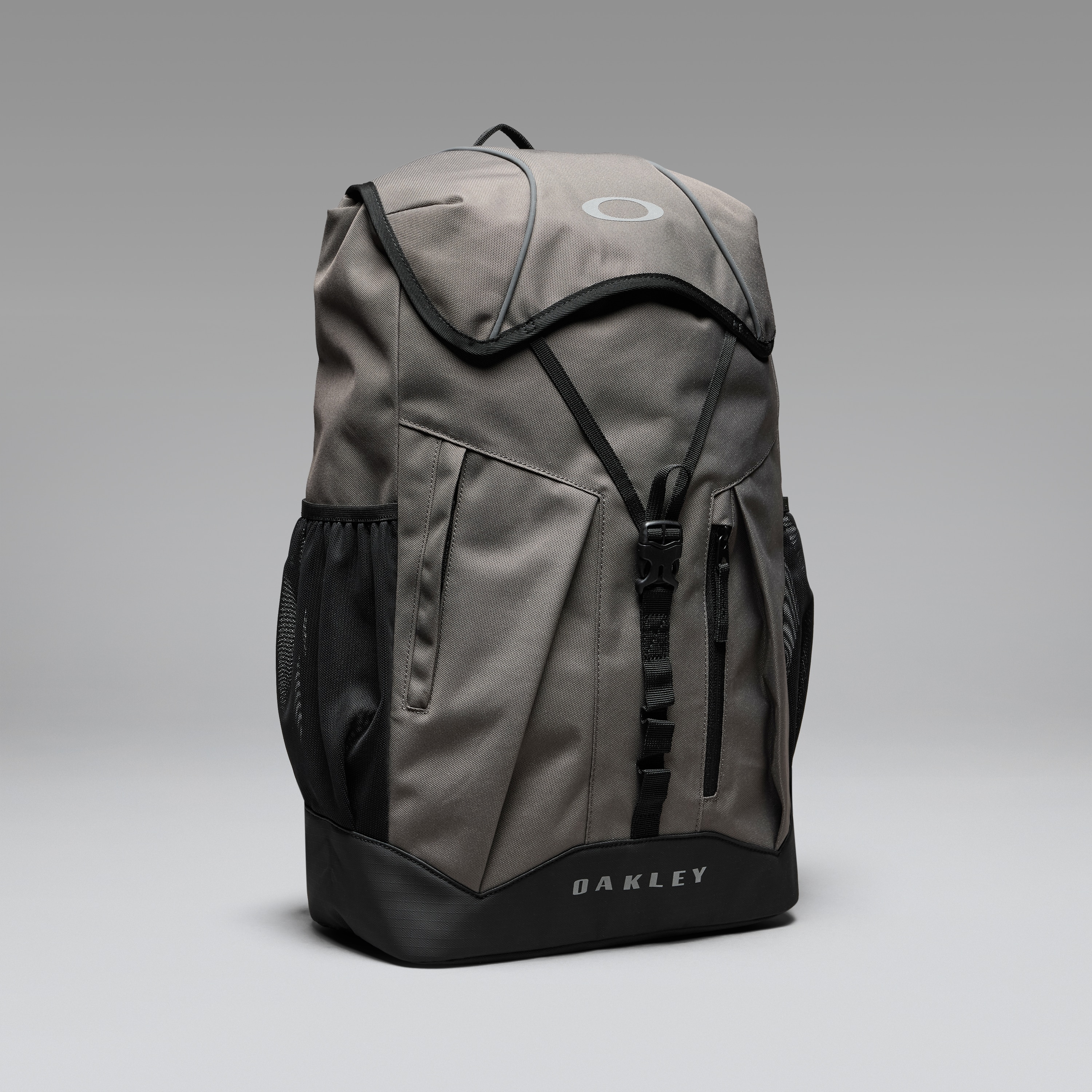 Oakley Spark Max in Granite Gray | Oakley® US