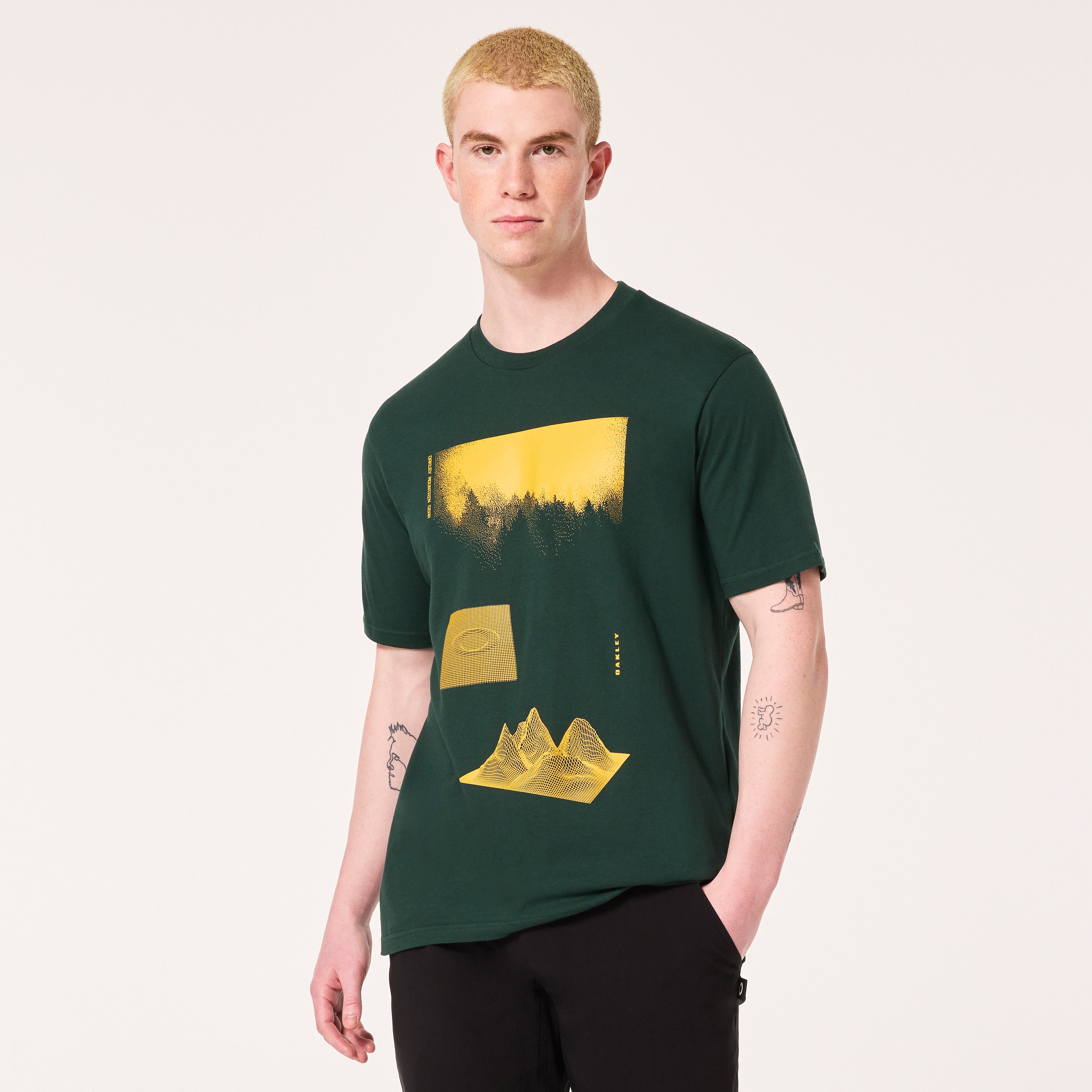 Oakley Negative Topo Tee In Green