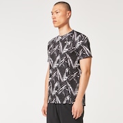 Slant Graphic Tee 6.0 - Black Print