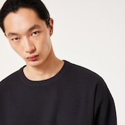 【OAKLEY】25ss FGL PEAK SWEATER 1.0 Oakley Fgl Peak Sweater 1.0 - Phantom | Oakley® JP