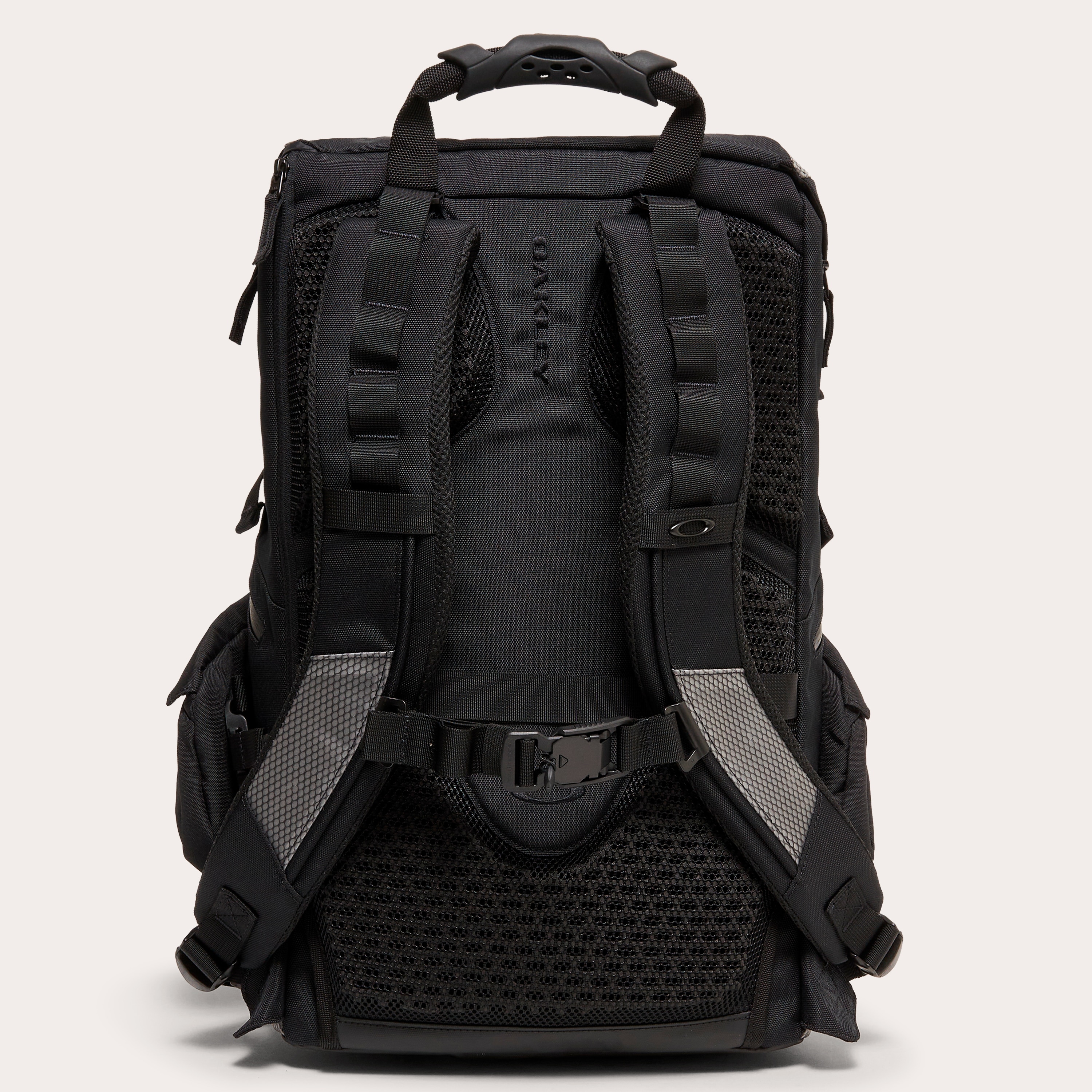 Oakley Latitude Flex Pack - Granite Gray | Oakley® US