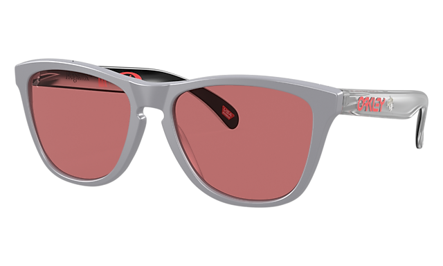 Frogskins™ x STAPLE