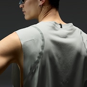 Latitude Veil Tank - Cement