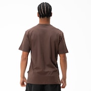 Camiseta Oakley Heritage Skull Logo - Cocoa Brown