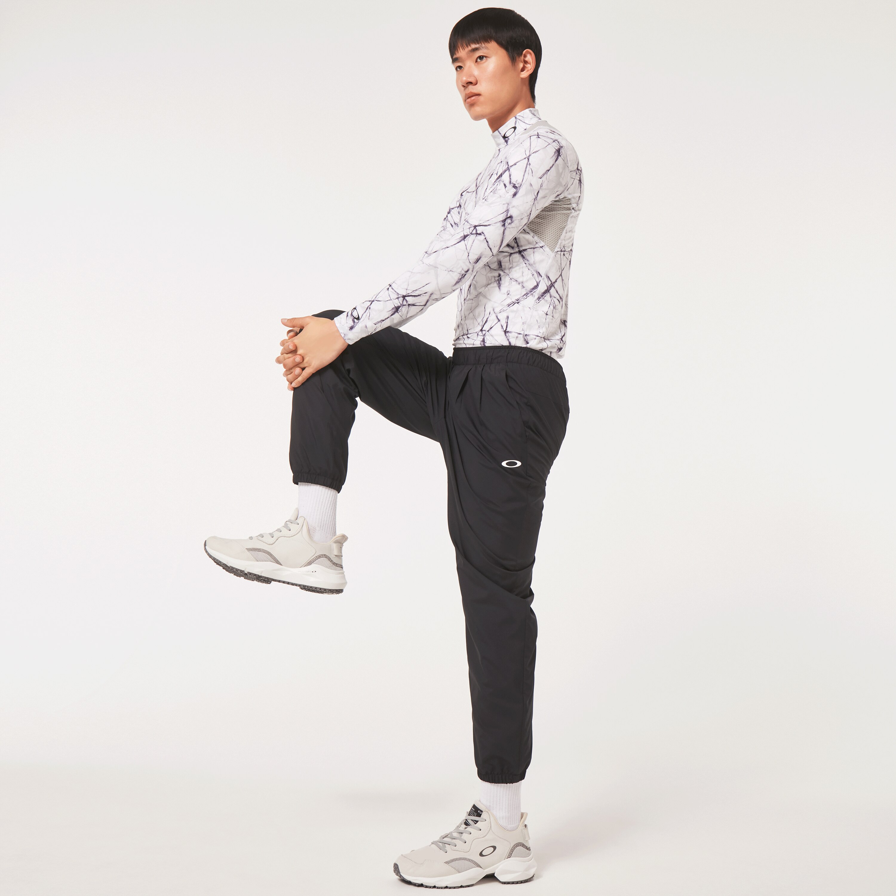 OAKLEY(オークリー)セットアップ　ENHANCE WIND MESH M Oakley Enhance Wind Mesh Pants 12.7 - Blackout | Oakley® JP