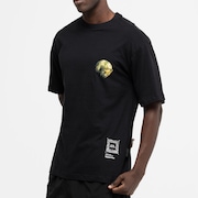 Camiseta Oakley Natureverse Planet - Blackout
