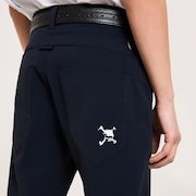 Skull Light Dry Zip Tapered - Pitch Black