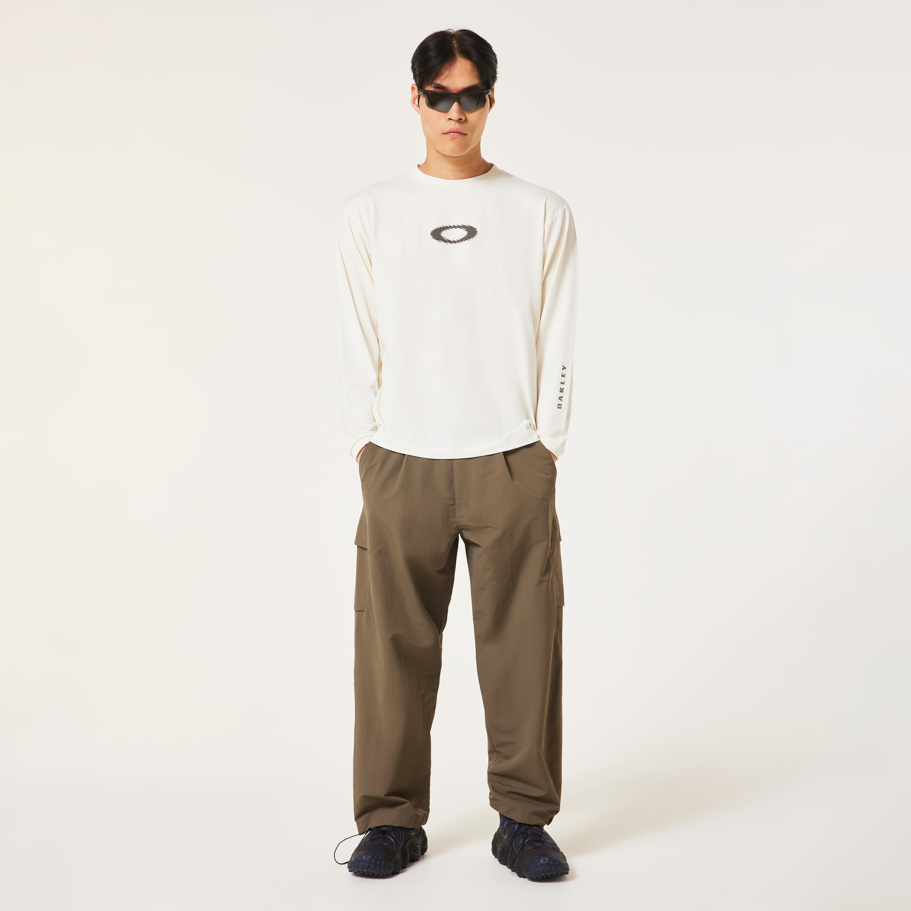 Oakley New Retro Ny Cargo Pants 1.0 - Phantom | Oakley® 日本