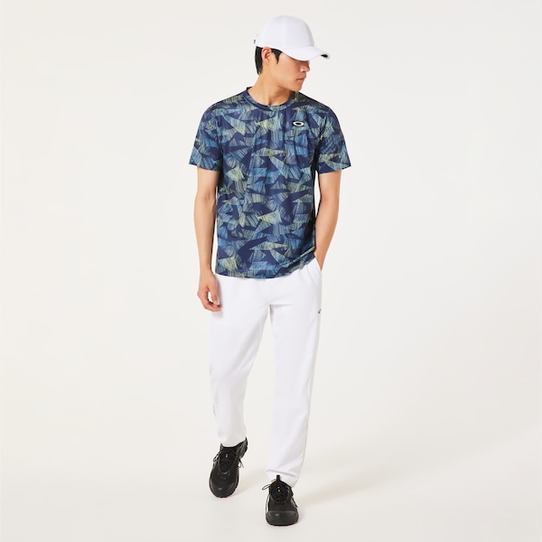 Slant Graphic Tee 12.0