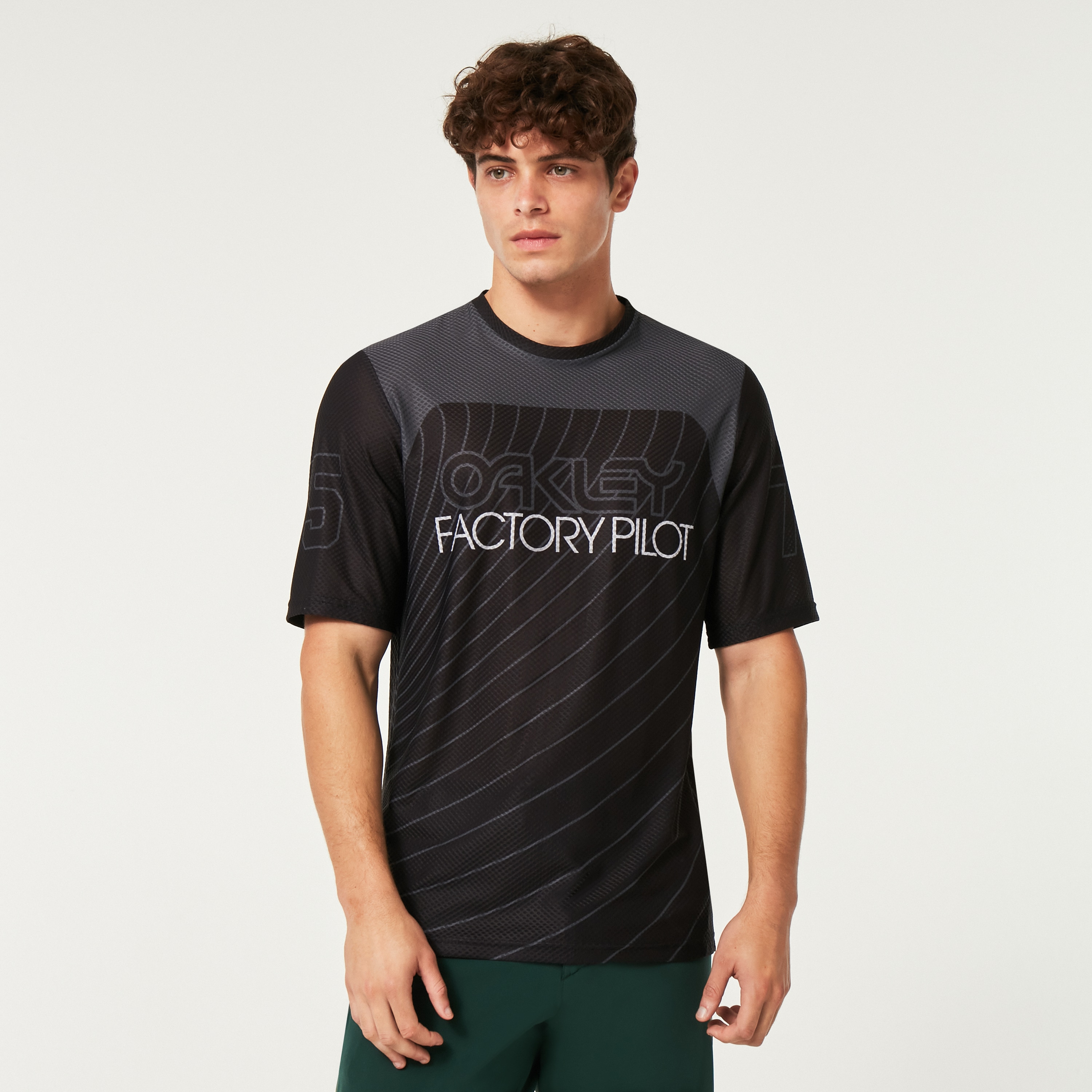 オブシディアンTSURIURAKE JERSEY PULLOVER サイズXL FOA404421__02E_omfr1.png