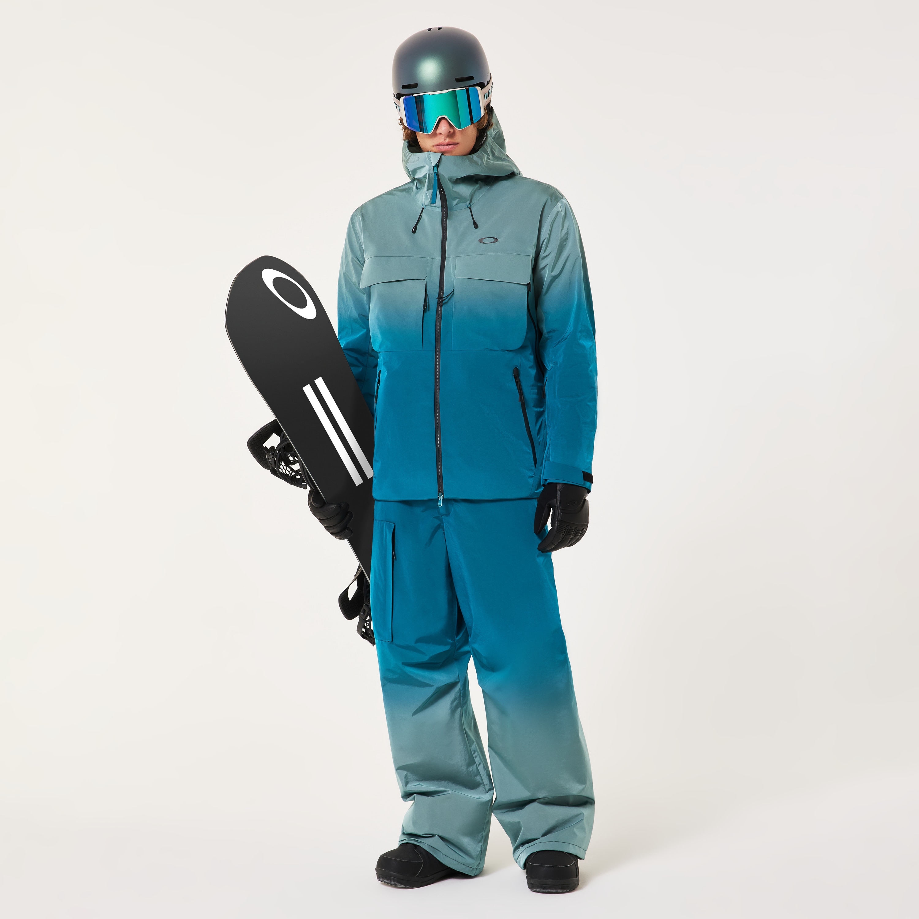 Oakley Channel Grade Cargo Pant In Blue