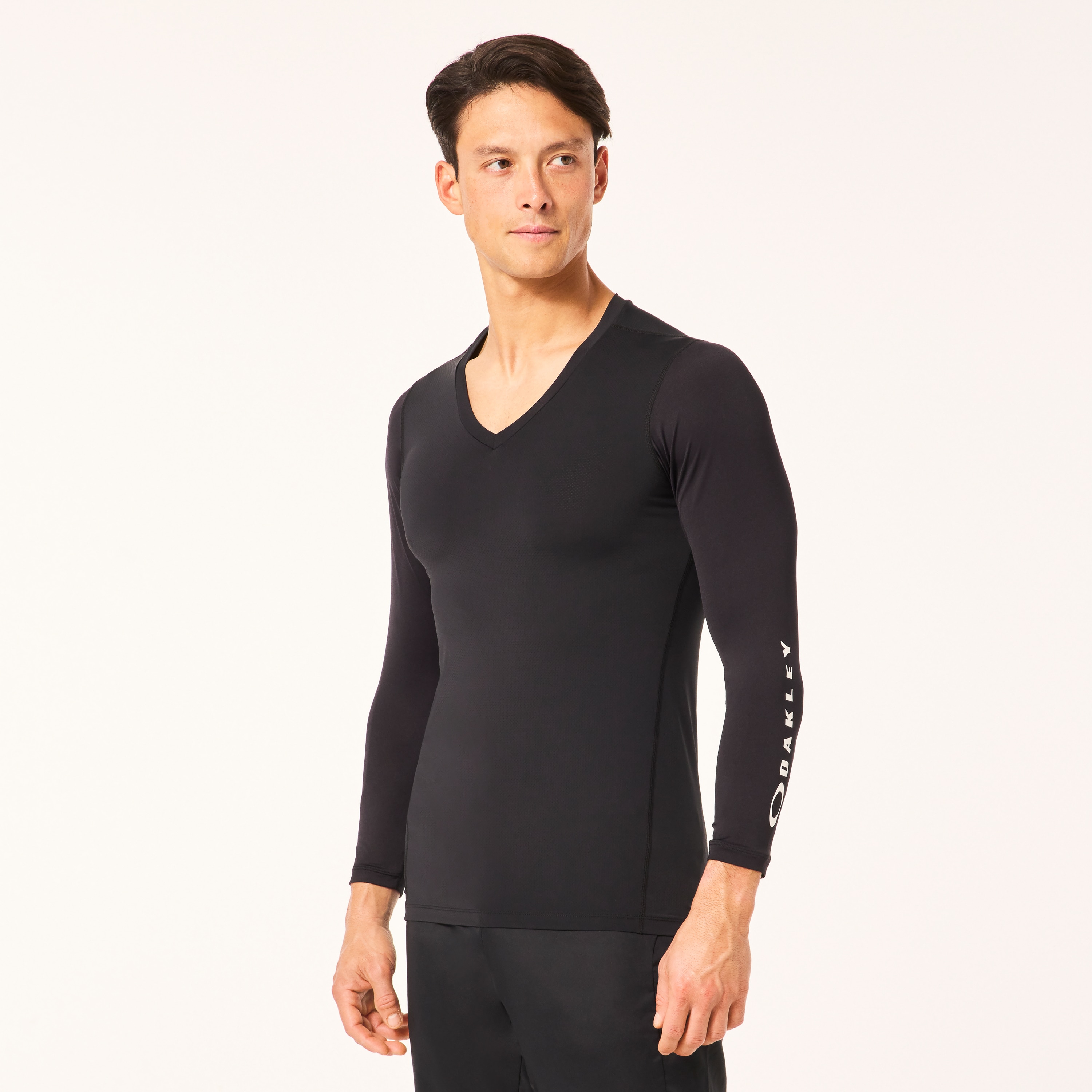Oakley フード付きネイビーセーター Oakley Enhance Tech Jersey Jacket 13.0 - Blackout | Oakley® 日本