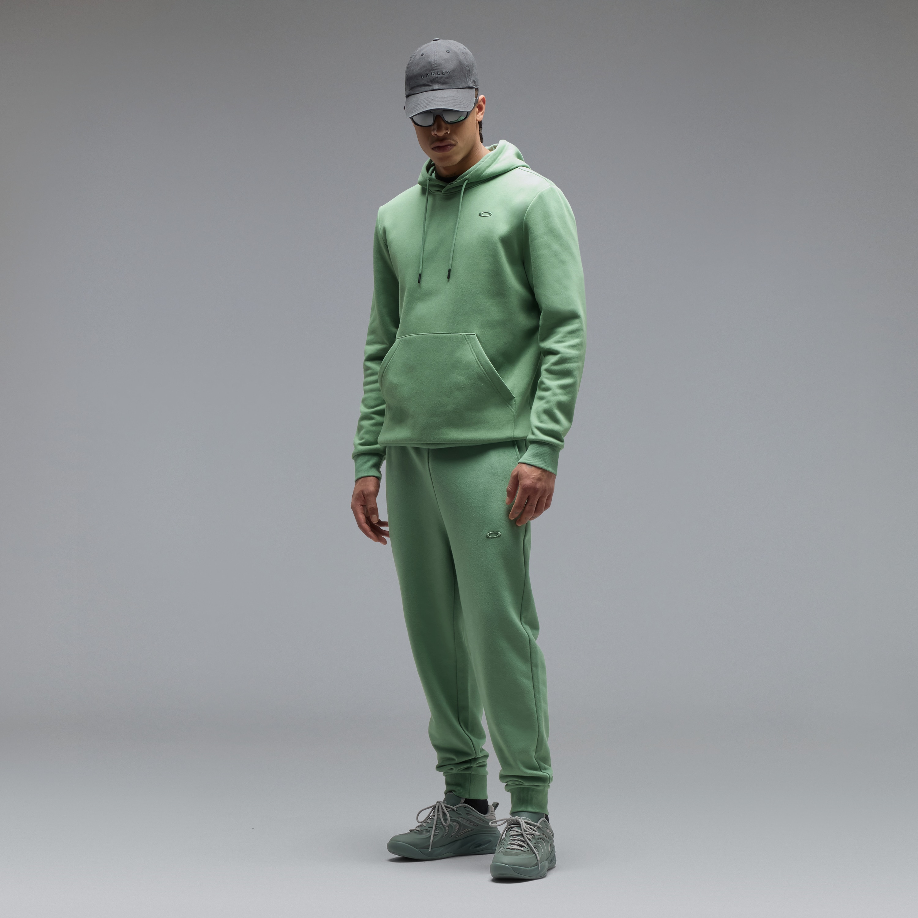 Oakley Relax Jogger 2.0 - Nile Green | Oakley® US