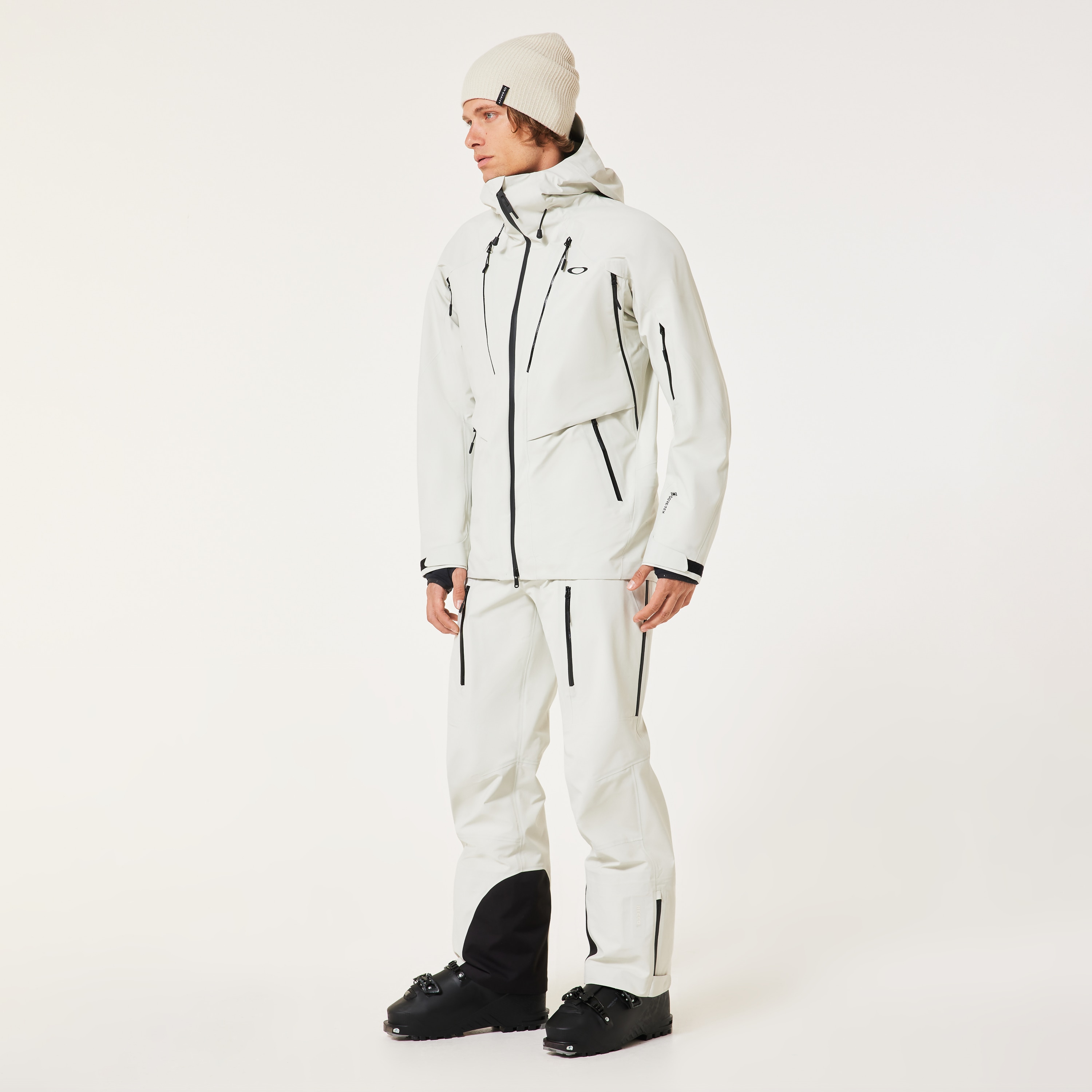Oakley Bowls Gore-tex Shell Jacket In White