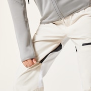 W. Kendall RC Shell Pant - Mist/White