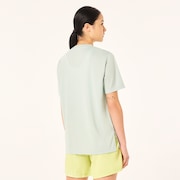 Radiant Shade Ellipse Tee 7.0 - Jasmine Green