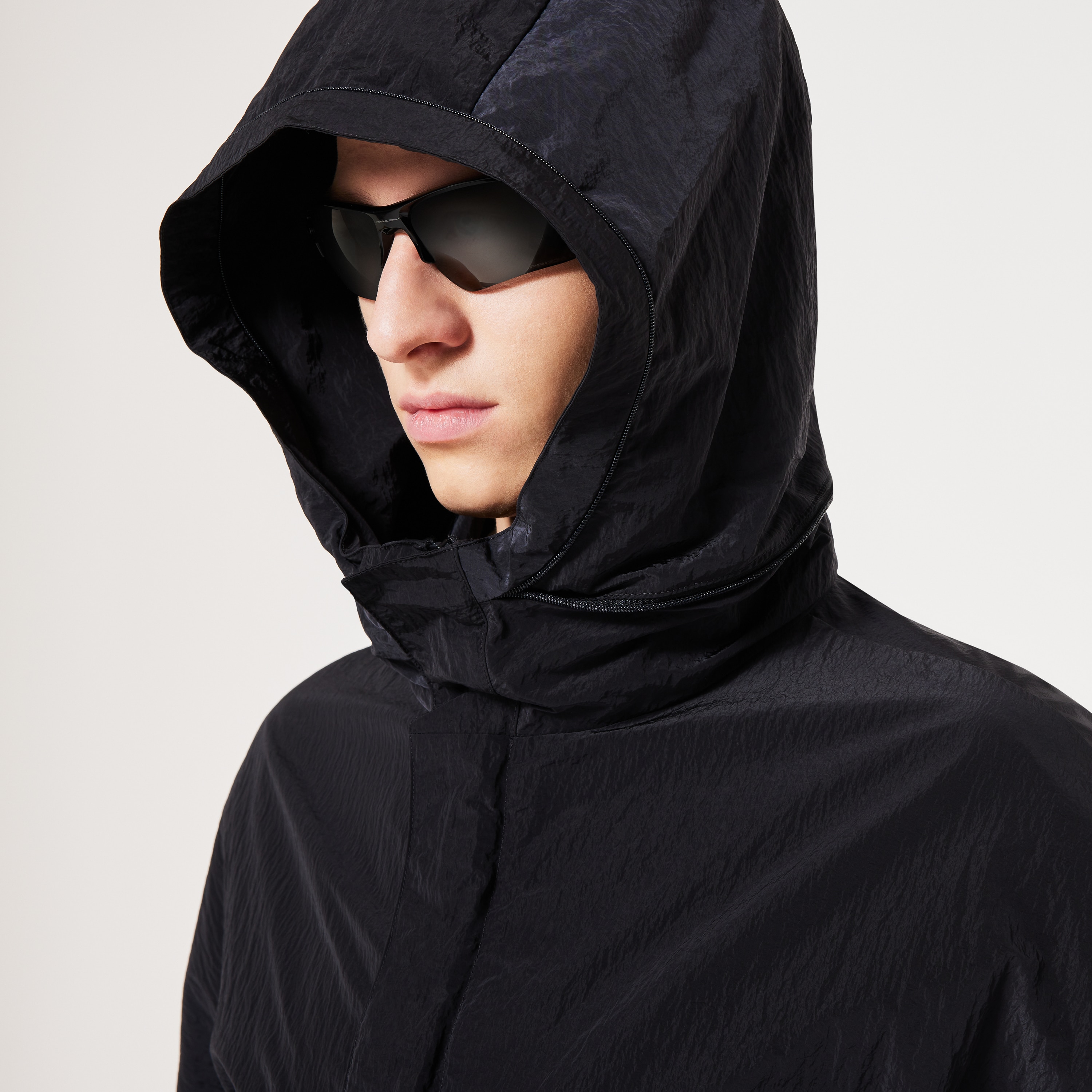 Oakley Reserve Field Jacket - Blackout | Oakley® US