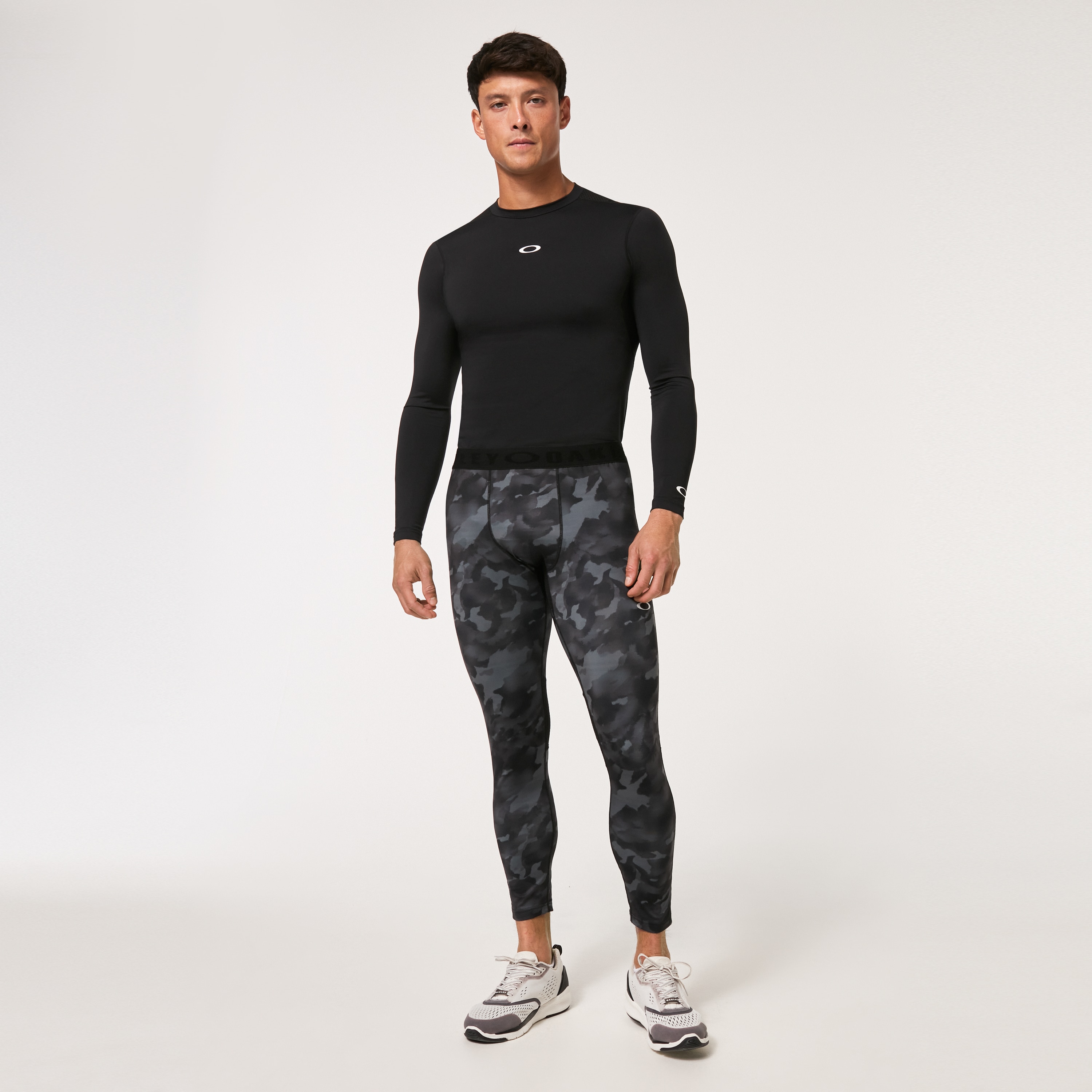 Oakley Technical Base Layer Pt 3.0 - Black Print | Oakley® 日本 Oakley  Baselayer TopTECHNICAL BASE