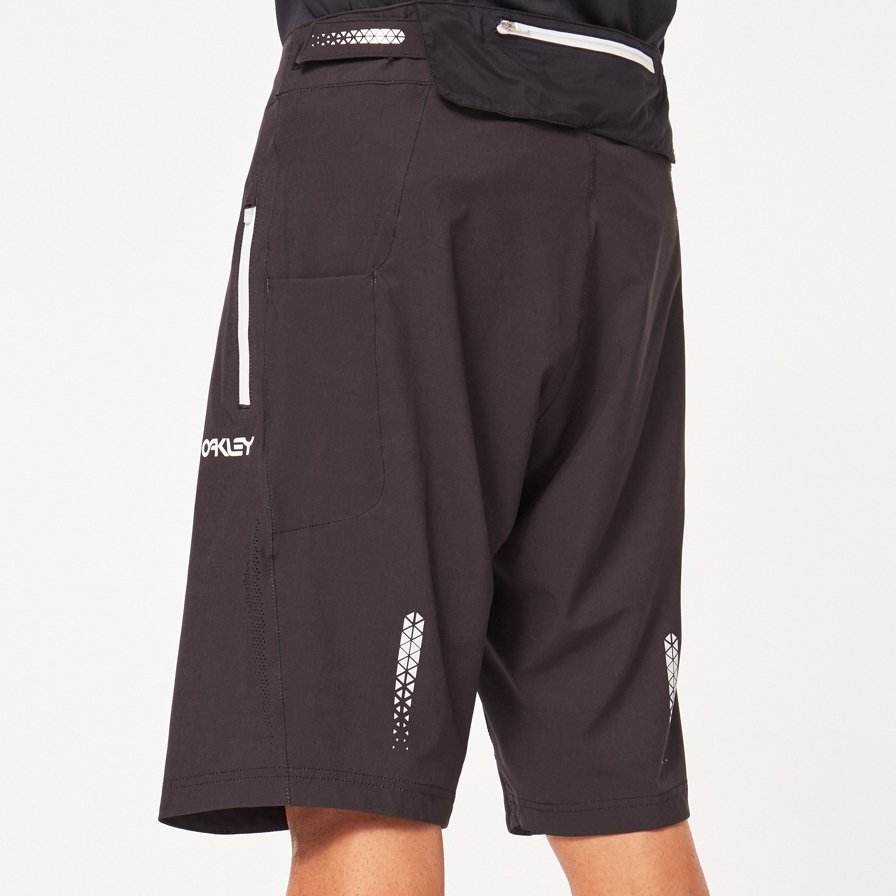Oakley Reduct Berm Short - Blackout | Oakley® US
