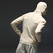 Latitude Veil Mid Layer - Mist