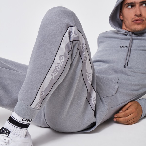Attitude Accent Fleece Pant