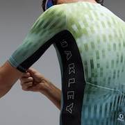 Icon Training Jersey - Green Glitch Print
