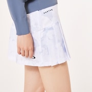 Elevate Thin Line Pleats Skirt - White Print