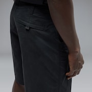 Echo Rise Short - Pitch Black