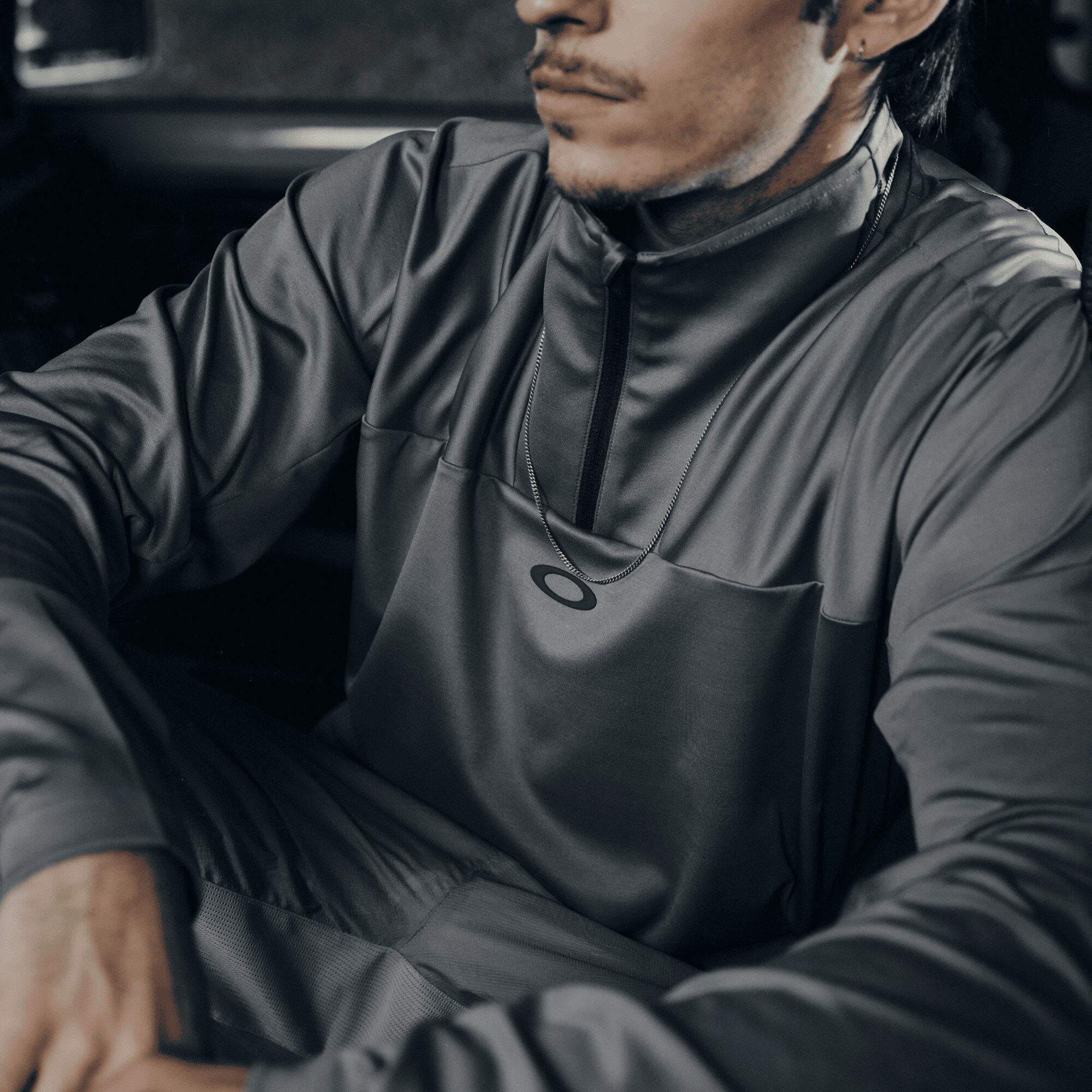 Oakley X Hypegolf C1 Bark Pullover in Chrome Grey | Oakley® US