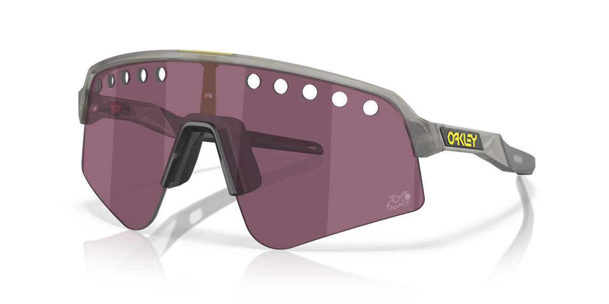 Oakley 2026: широкий щиток с аэродинамичным силуэтом