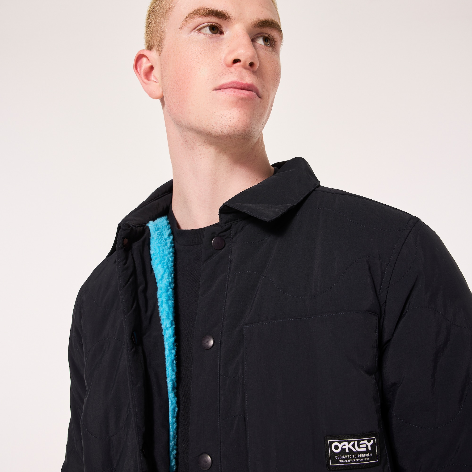 Oakley Quilted Sherpa Jacket Blackout Oakley® GB