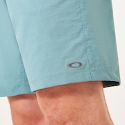 Golf Hybrid Short - Pacific