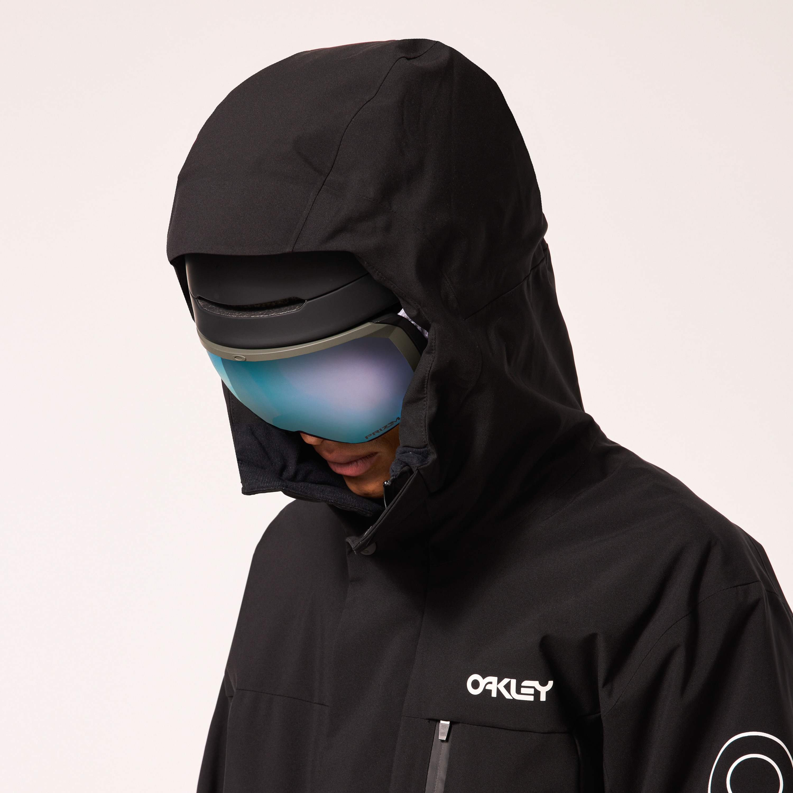 Oakley Tnp Tbt Insulated Jacket - Black/White Logo | Oakley® US