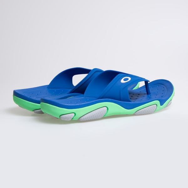 Chinelo Oakley Titan