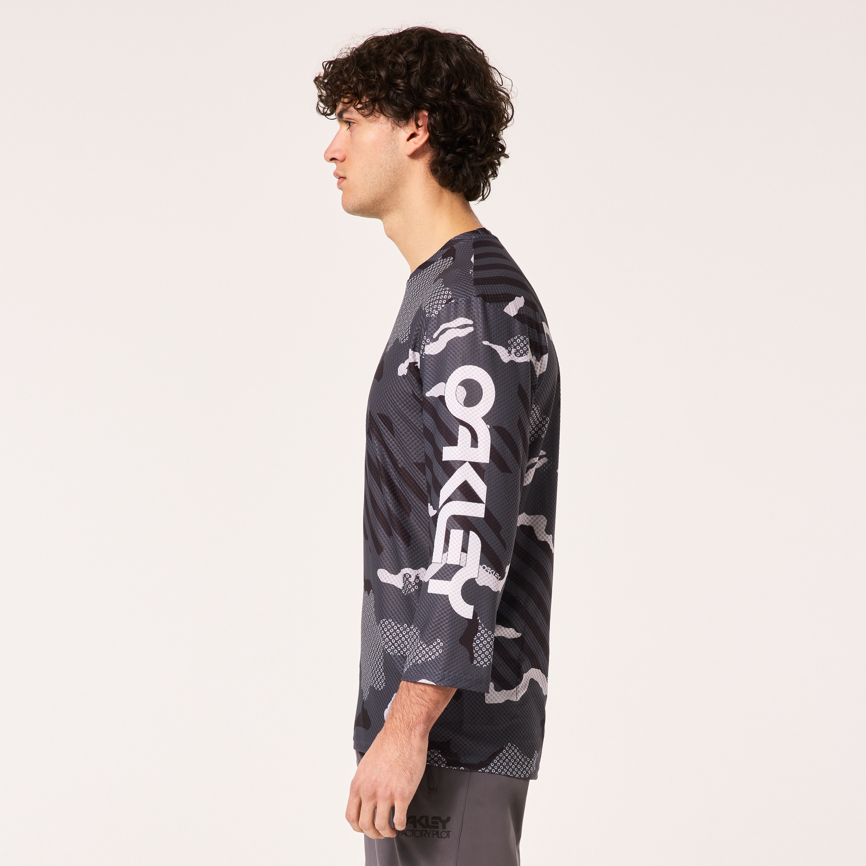 OAKLEY MTB Jersey オークリー　マウンテンバイクウェア OAKLEY MTB Jersey オークリー マウンテンバイクウェア